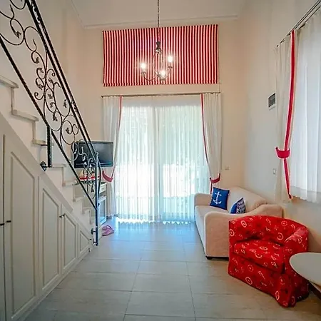 Marina Palace Hotel Alaçatı