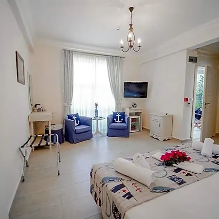 Hotel Marina Palace