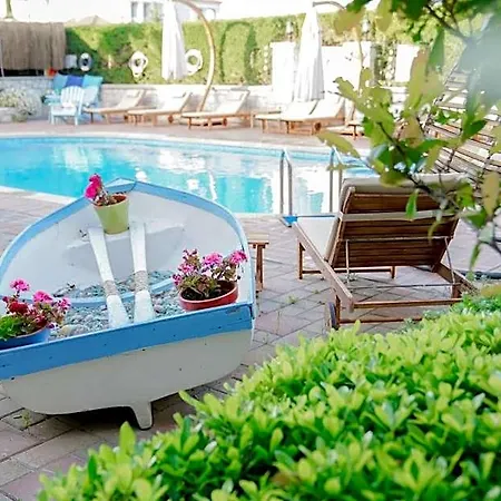 Marina Palace Alaçatı